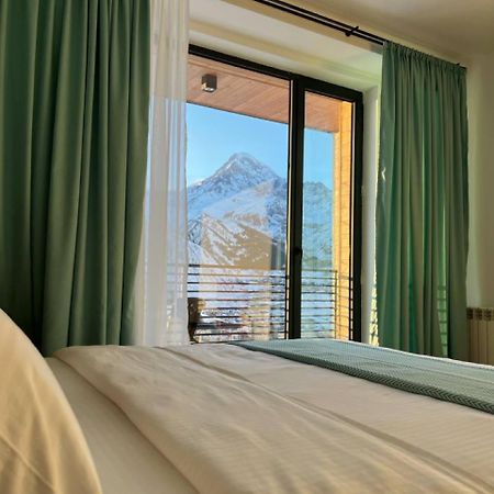 Kazbegi Hotel Grand View Bagian luar foto