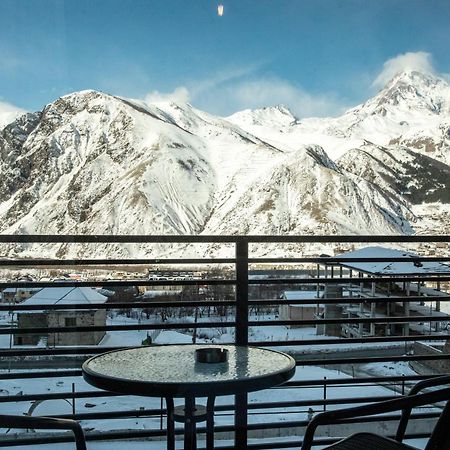 Kazbegi Hotel Grand View Bagian luar foto