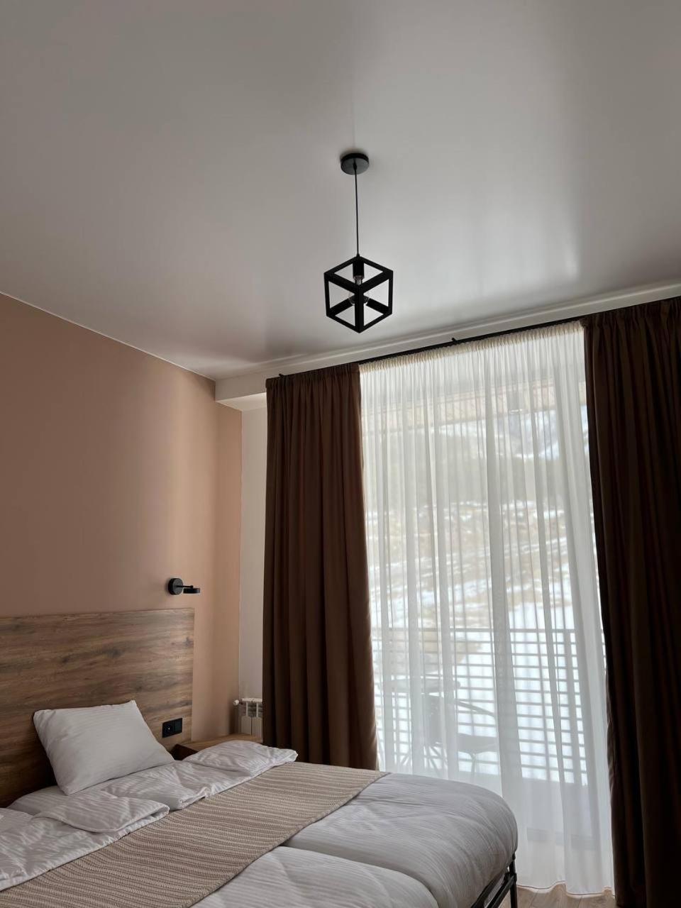 Kazbegi Hotel Grand View Bagian luar foto
