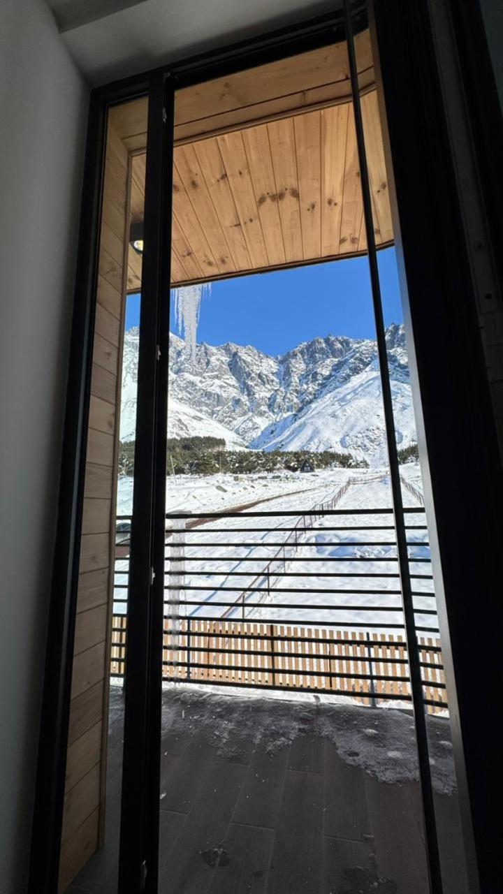 Kazbegi Hotel Grand View Bagian luar foto