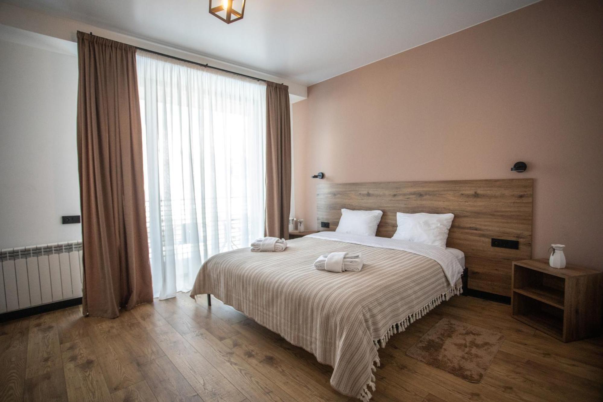 Kazbegi Hotel Grand View Bagian luar foto
