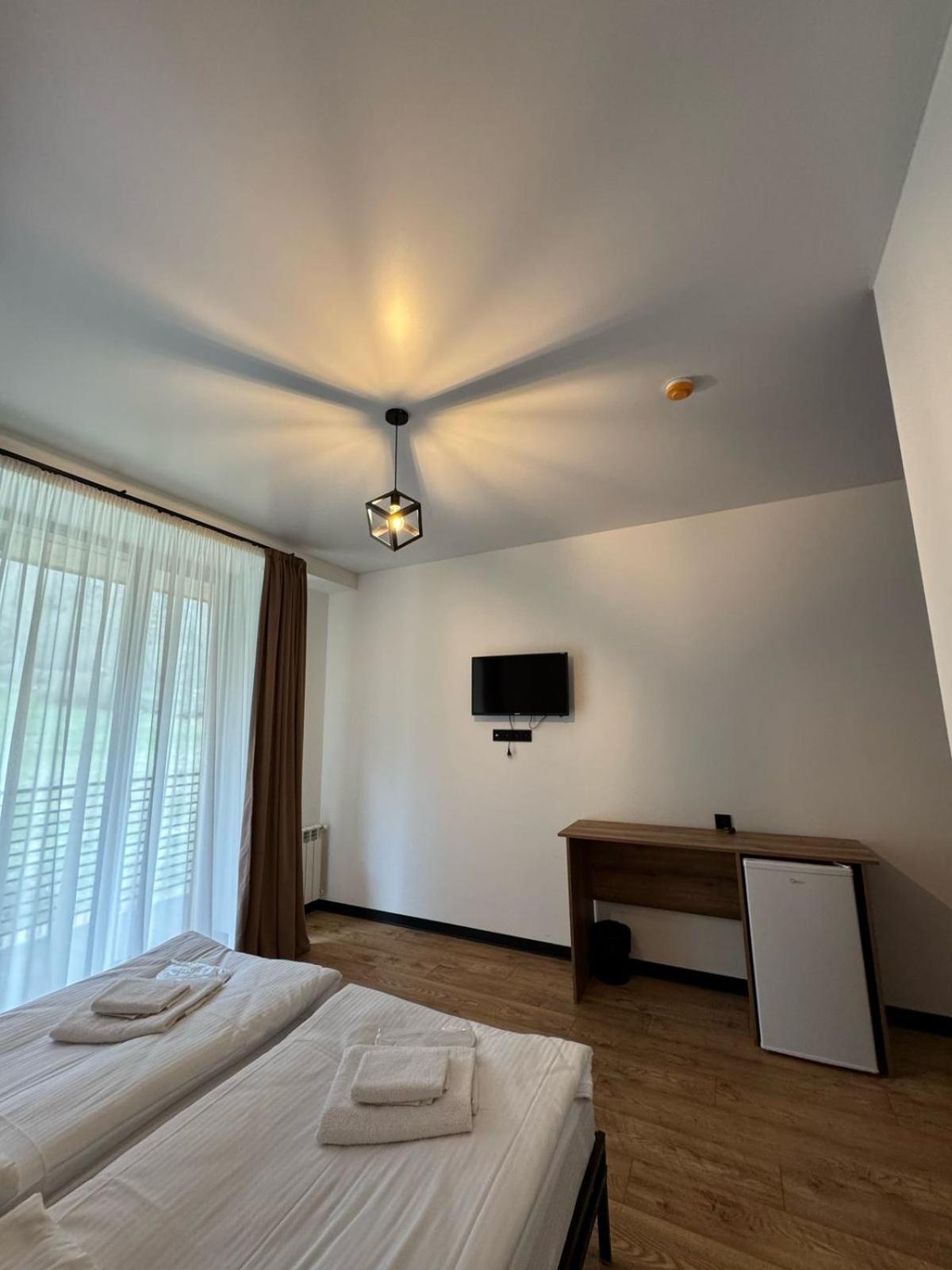 Kazbegi Hotel Grand View Bagian luar foto