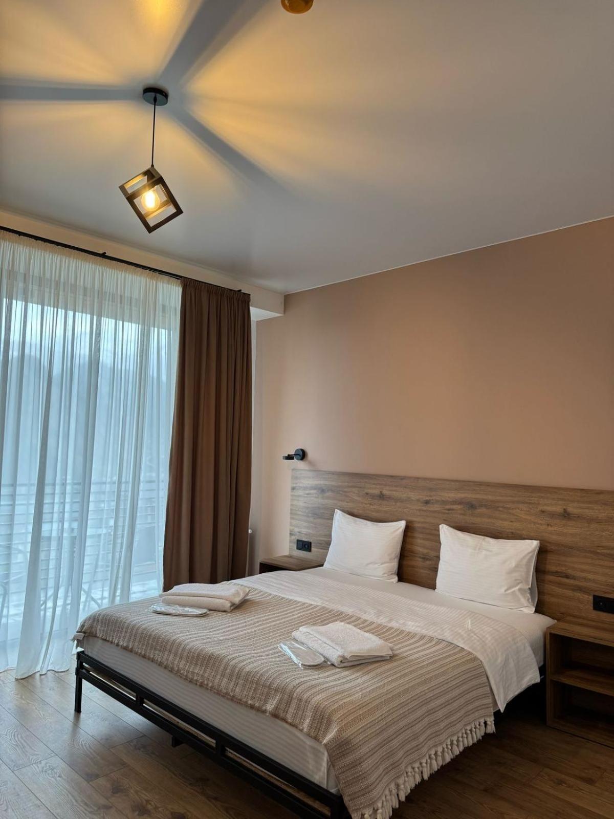 Kazbegi Hotel Grand View Bagian luar foto
